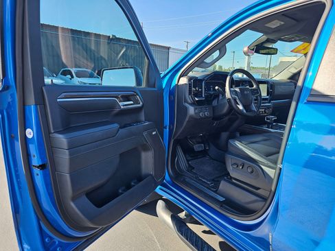 Used 2024 Chevrolet Silverado 1500 RST image 26