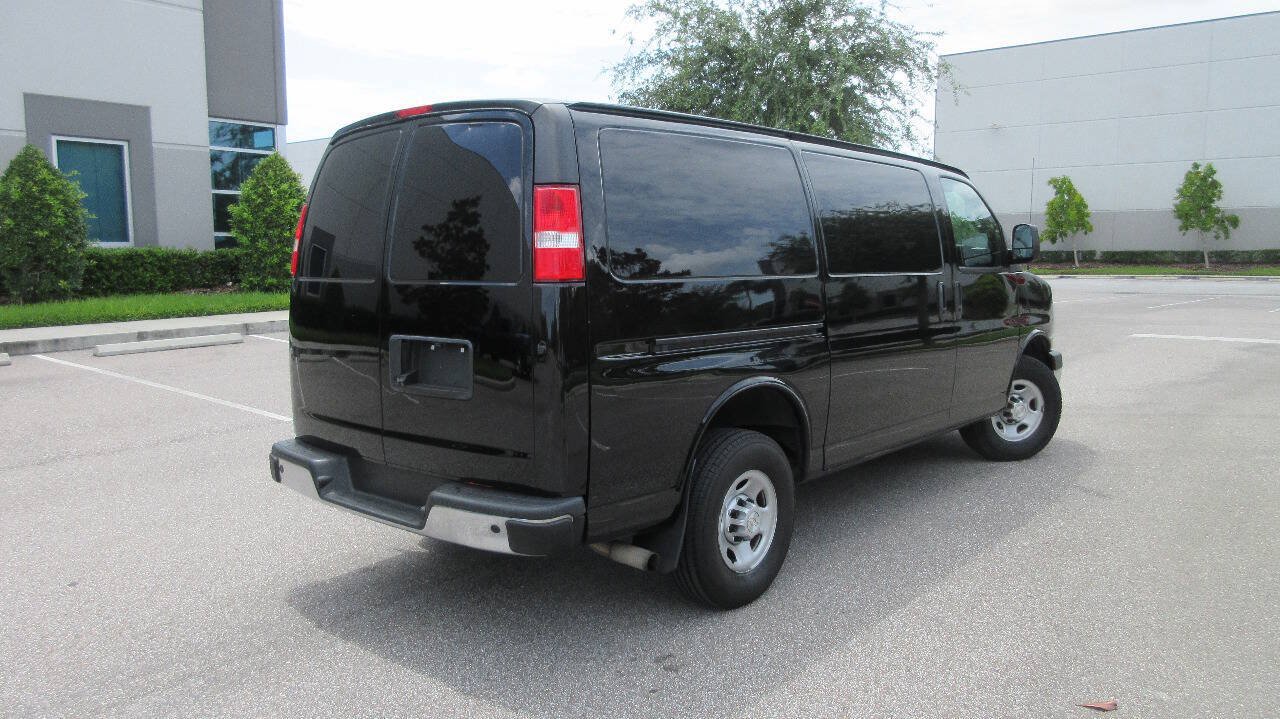 Used 2019 Chevrolet Express 2500 w/ Driver Convenience Package RWD image 5