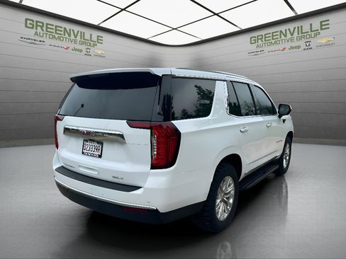 Used 2024 GMC Yukon SLT AWD/4WD image 5