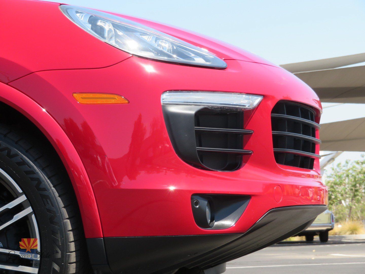 Used 2016 Porsche Cayenne w/ Premium Package AWD/4WD image 32