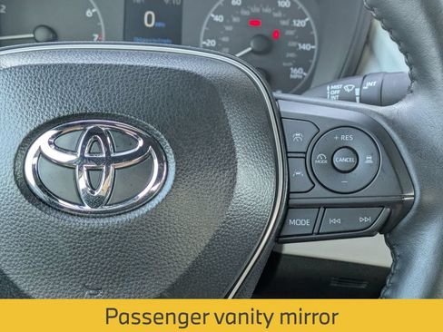 Used 2025 Toyota Corolla SE FWD image 20