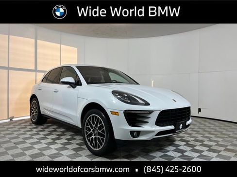 Used 2018 Porsche Macan S image 1