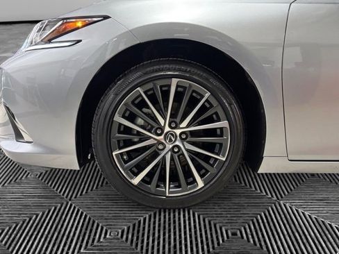 Used 2023 Lexus ES 350 w/ Premium Package image 29
