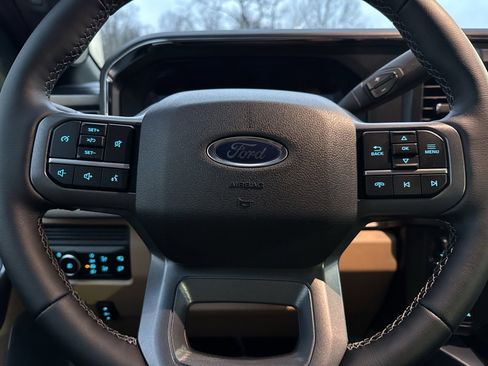 New 2026 Ford F350 Lariat AWD/4WD image 18