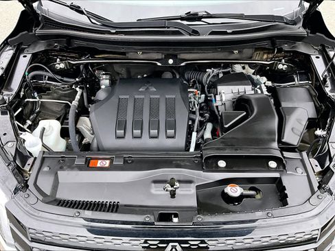 Used 2024 Mitsubishi Eclipse Cross SEL AWD/4WD image 30