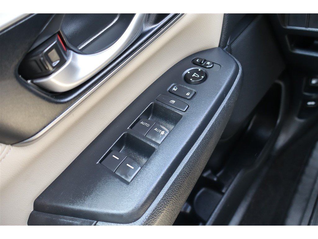 Used 2018 Honda CR-V EX-L image 27