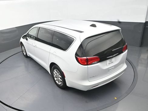 Used 2024 Chrysler Voyager LX FWD image 15