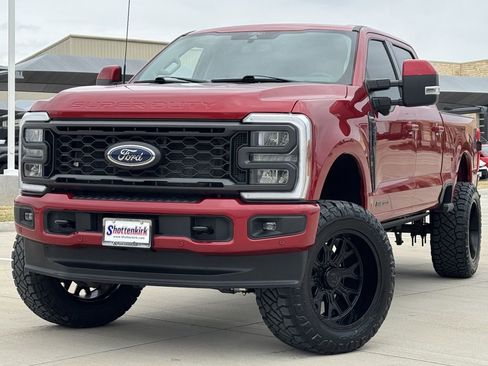 Used 2023 Ford F250 Lariat w/ Lariat Ultimate Package image 2