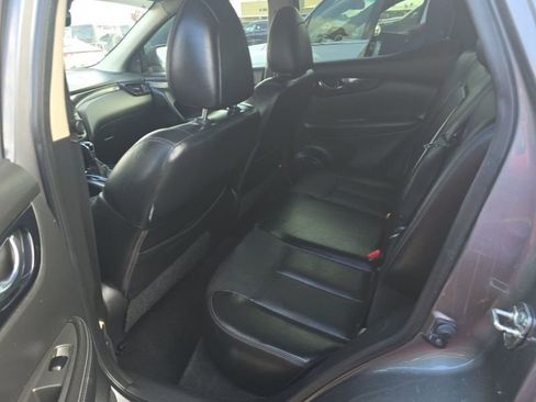 Used 2019 Nissan Rogue Sport SL FWD image 24