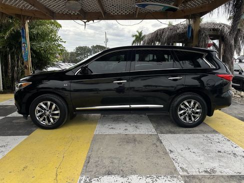 Used 2014 INFINITI QX60 AWD w/ Cargo Package image 9