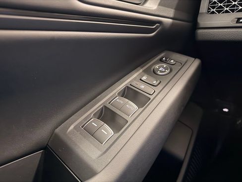 Used 2026 Honda Accord SE image 11