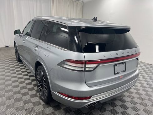 Certified 2023 Lincoln Aviator Black Label w/ Class IV Trailer Tow Package image 6