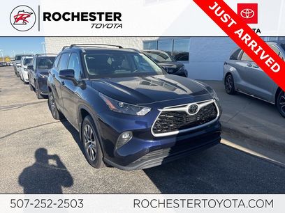 Used 2022 Toyota Highlander XLE