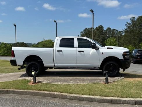 New 2026 RAM 2500 Tradesman AWD/4WD image 8