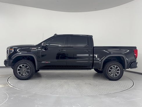 Used 2025 GMC Sierra 1500 AT4X AWD/4WD image 2