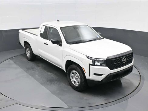 Used 2022 Nissan Frontier S image 19