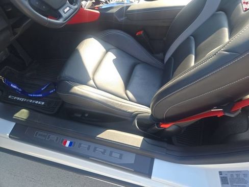 Used 2023 Chevrolet Camaro SS w/ Redline Edition RWD image 7