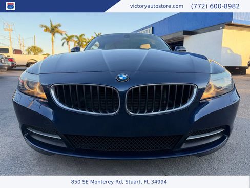 Used 2009 BMW Z4 sDrive30i image 46