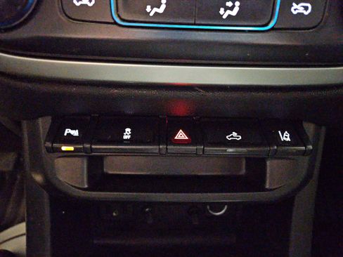 Used 2022 Chevrolet Colorado LT w/ Fleet Safety Package image 60