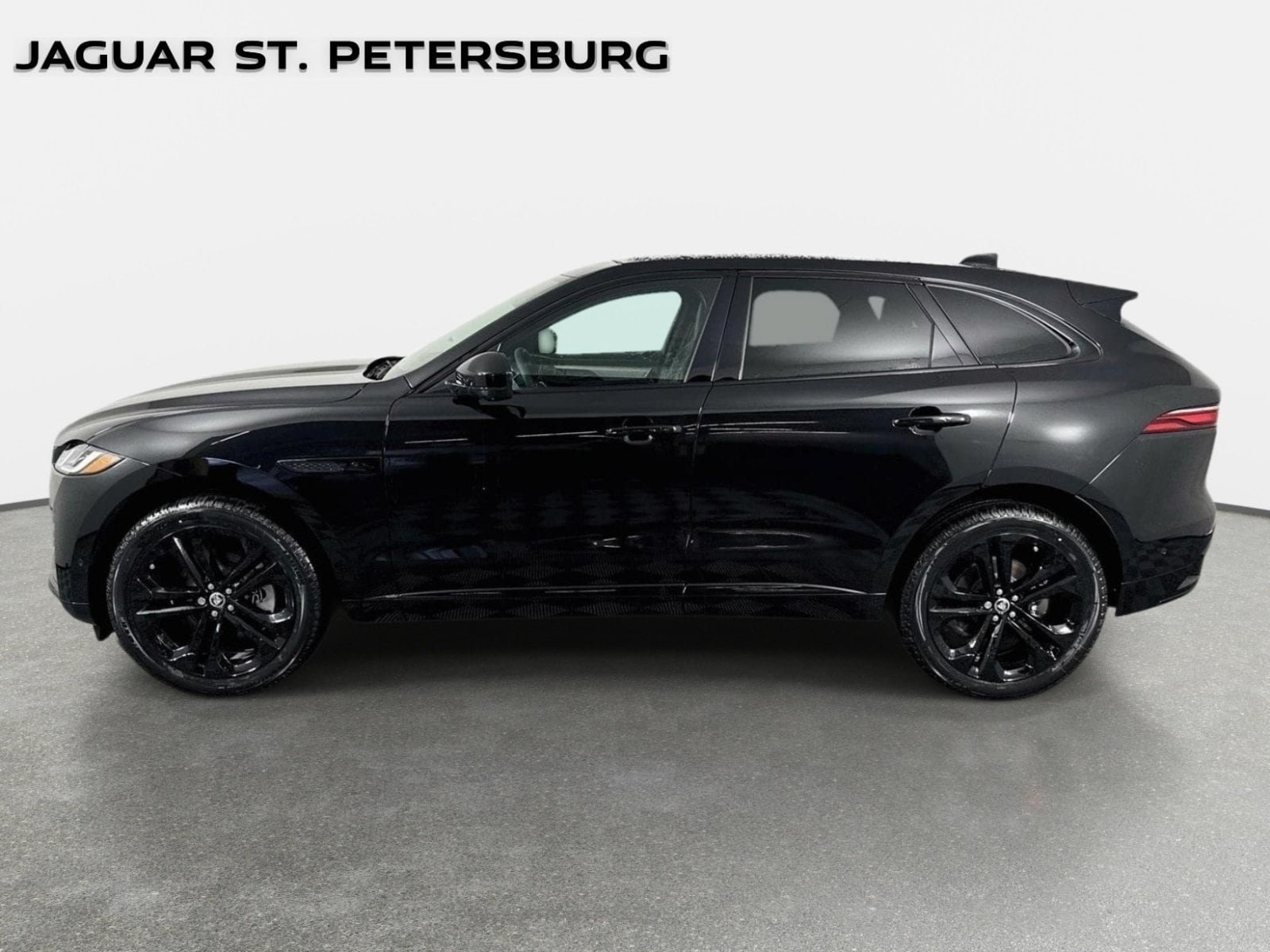 New 2026 Jaguar F-PACE R-Dynamic S AWD/4WD image 8