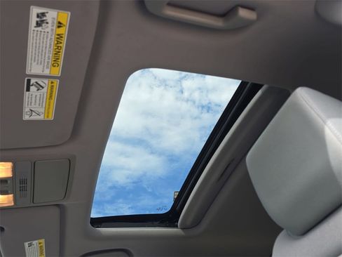 Used 2022 Honda CR-V EX image 26