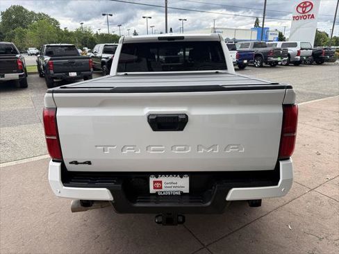 Certified 2024 Toyota Tacoma TRD Off-Road w/ TRD Off Road Upgrade Package AWD/4WD image 7