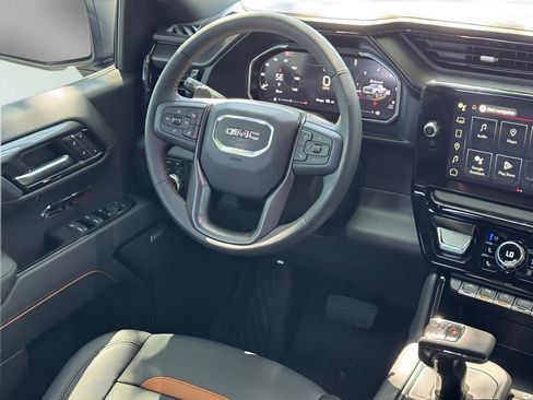 New 2026 GMC Sierra 1500 AT4 w/ AT4 Premium Package AWD/4WD image 17