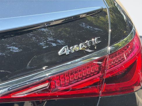 Used 2022 Mercedes-Benz S 580 4MATIC Sedan image 25