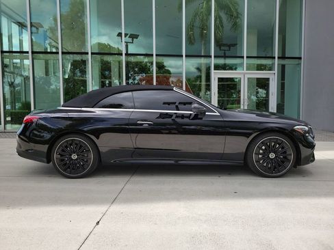 Used 2024 Mercedes-Benz CLE 450 4MATIC Cabriolet image 11