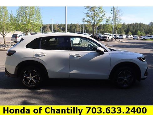 Certified 2025 Honda HR-V EX-L image 8