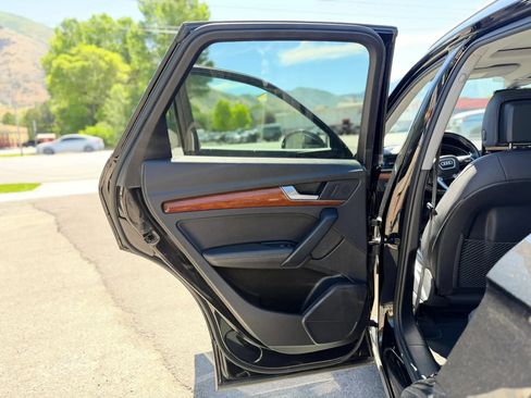 Used 2021 Audi Q5 2.0T Premium Plus AWD/4WD image 36