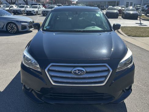 Used 2017 Subaru Legacy 2.5i Limited image 3
