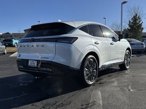 Used 2025 Nissan Murano Platinum image 3