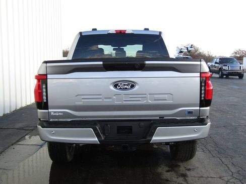 New 2025 Ford F150 Lightning Flash AWD/4WD image 4