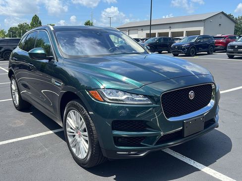 Used 2018 Jaguar F-PACE Portfolio AWD/4WD image 7