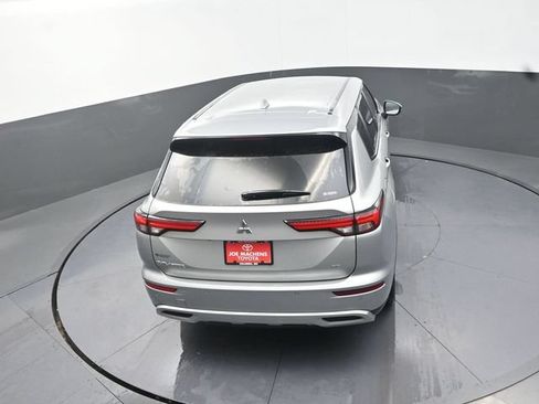 Used 2024 Mitsubishi Outlander SE AWD/4WD image 28