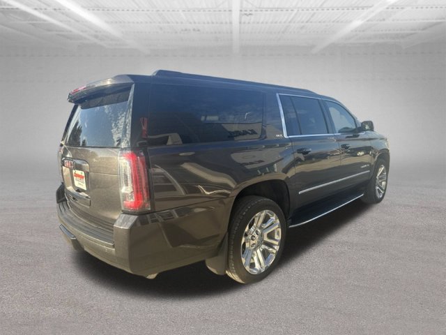 Used 2018 GMC Yukon XL SLT w/ Premium Edition AWD/4WD image 5