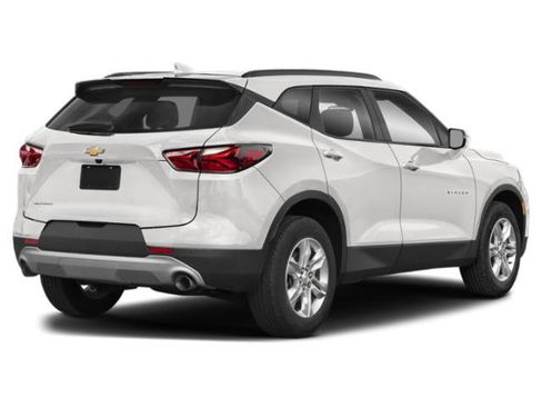 Used 2022 Chevrolet Blazer LT w/ Sound & Technology Package image 2