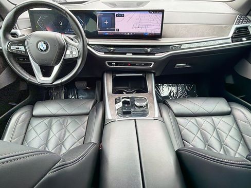Used 2024 BMW X5 xDrive40i AWD/4WD image 15