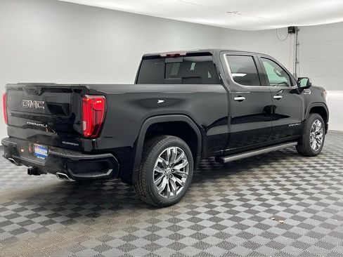 New 2025 GMC Sierra 1500 Denali w/ Denali Reserve Package image 11