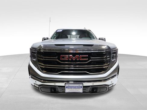 Used 2024 GMC Sierra 1500 SLT w/ SLT Premium Plus Package image 7
