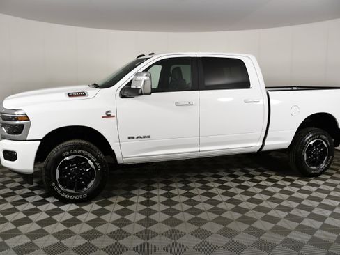 Used 2026 RAM 2500 Laramie image 9