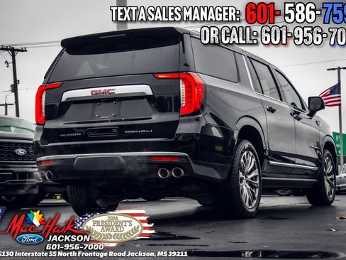 Used 2021 GMC Yukon XL Denali w/ Denali Premium Package image 6