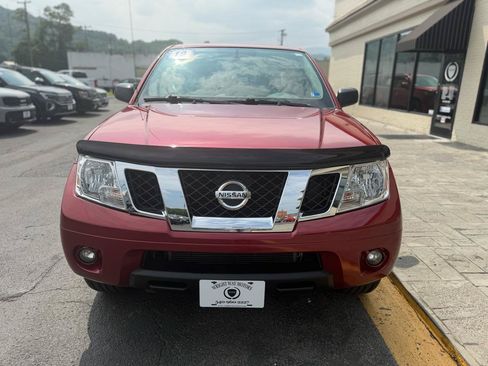 Used 2019 Nissan Frontier SV w/ Value Truck Package AWD/4WD image 7