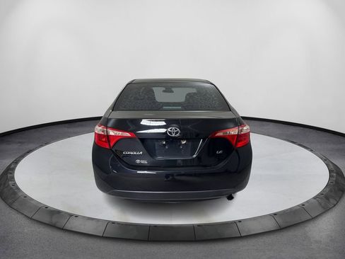 Used 2018 Toyota Corolla LE image 6