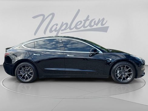 Used 2019 Tesla Model 3 Long Range AWD/4WD image 9