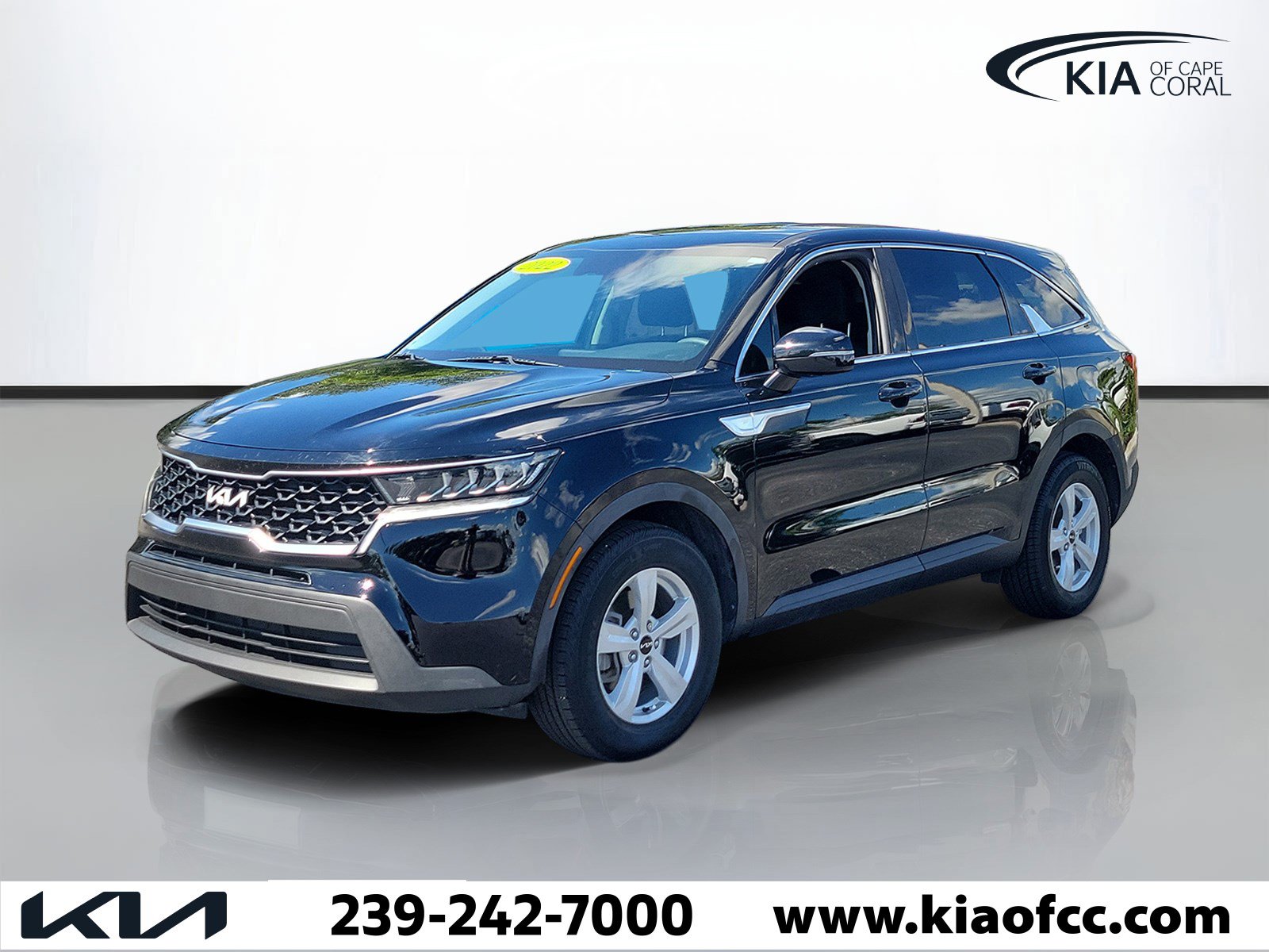 Used 2022 Kia Sorento LX FWD image 3