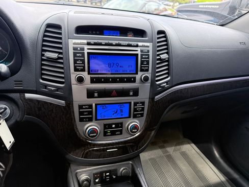 Used 2009 Hyundai Santa Fe Limited AWD/4WD image 12
