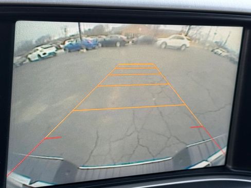 Used 2015 GMC Sierra 1500 SLE w/ SLE Value Package image 18