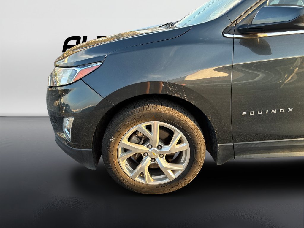 Used 2018 Chevrolet Equinox LT FWD image 9